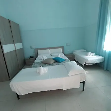 Paradise Hotel 4*
