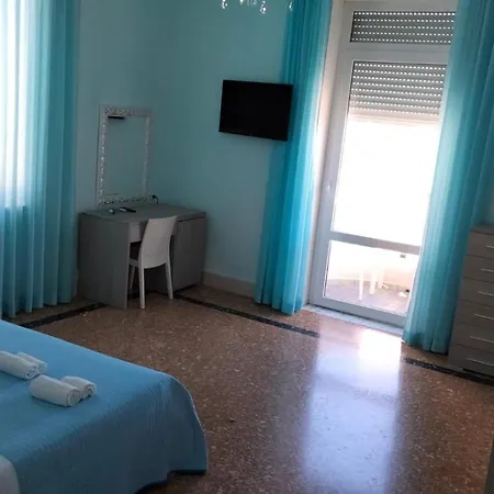 Hotell Paradise