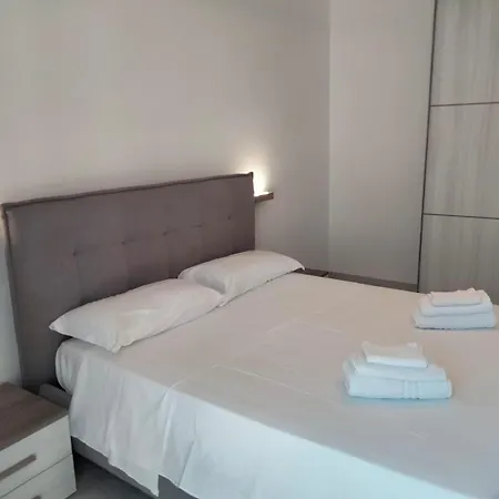 Paradise Hotel